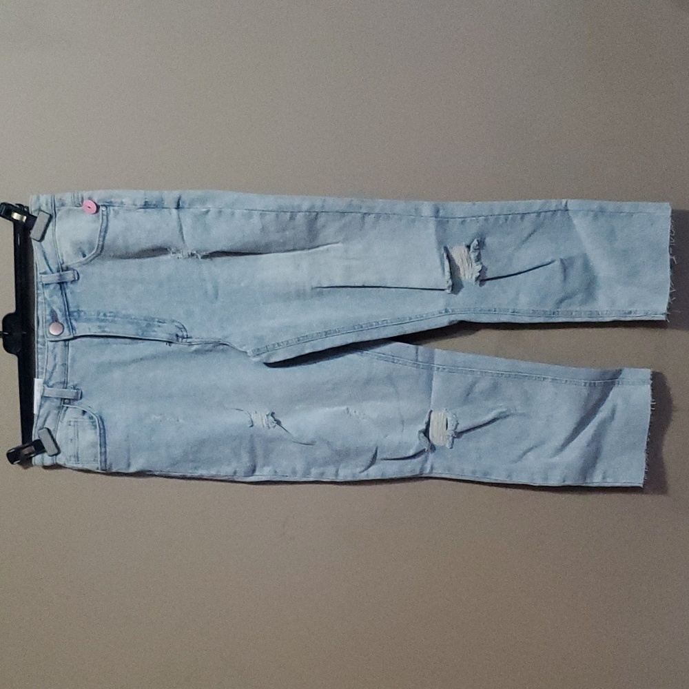 Nobo slim crop size 11